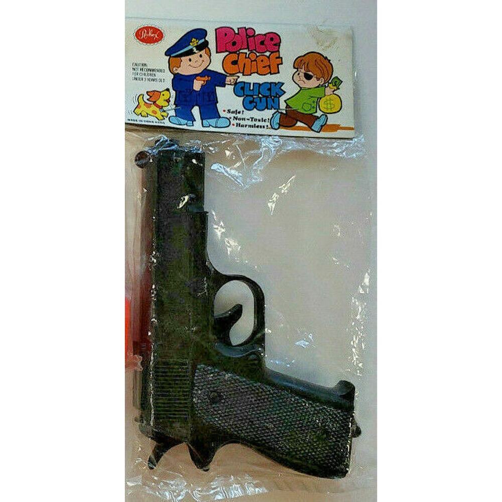 Vintage 1970's Police Chief Click Gun Black New Old Stock In‎ Original Package